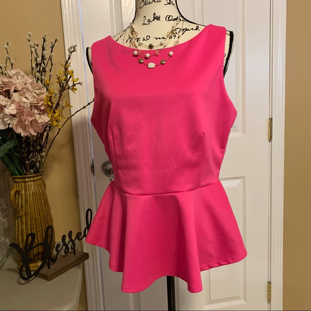 Bisou Bisou Hot Pink Peplum Top Size L